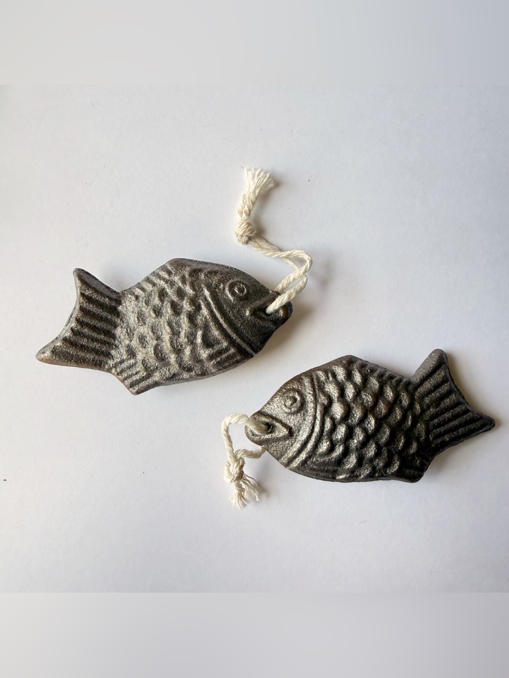 2 Pack Iron Fish Reusable Cooking Tool Natural Iron Supplement For Food Water - Picture 2 of 10
